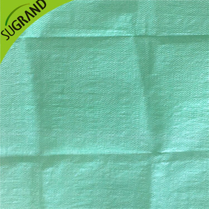 Белый и зеленый грунт 90GSM для садов