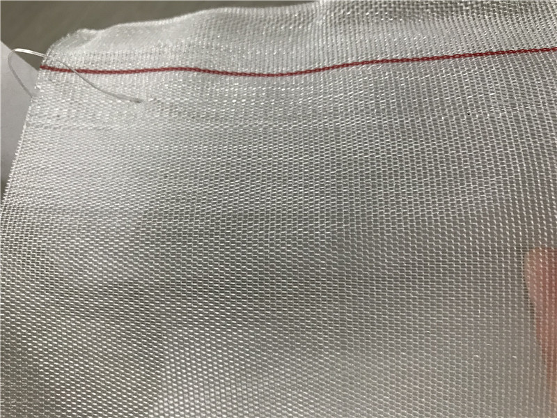 Как предотвратить нападение насекомых с помощью москитных сеток?